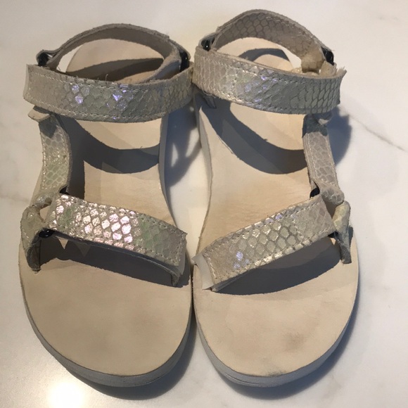 anthropologie teva